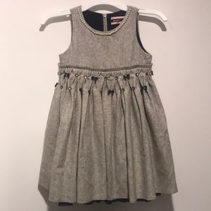 Monnalisa girls dress size 4.